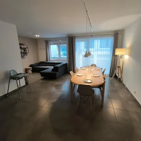 Family Time Avec Parking Gratuit Et Ménage Compris