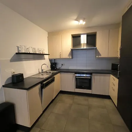 Family Time Avec Parking Gratuit Et Menage Compris Oostende